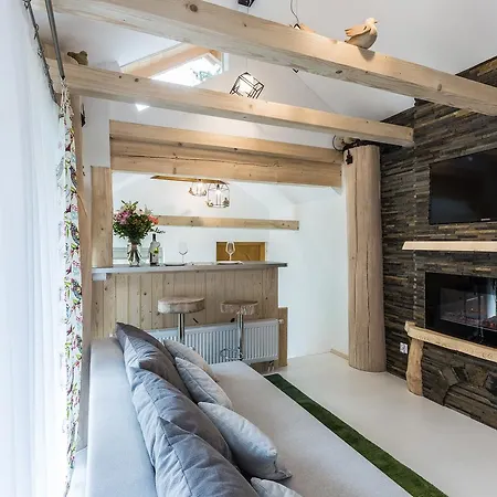 Domki Sywor Dağ evi *